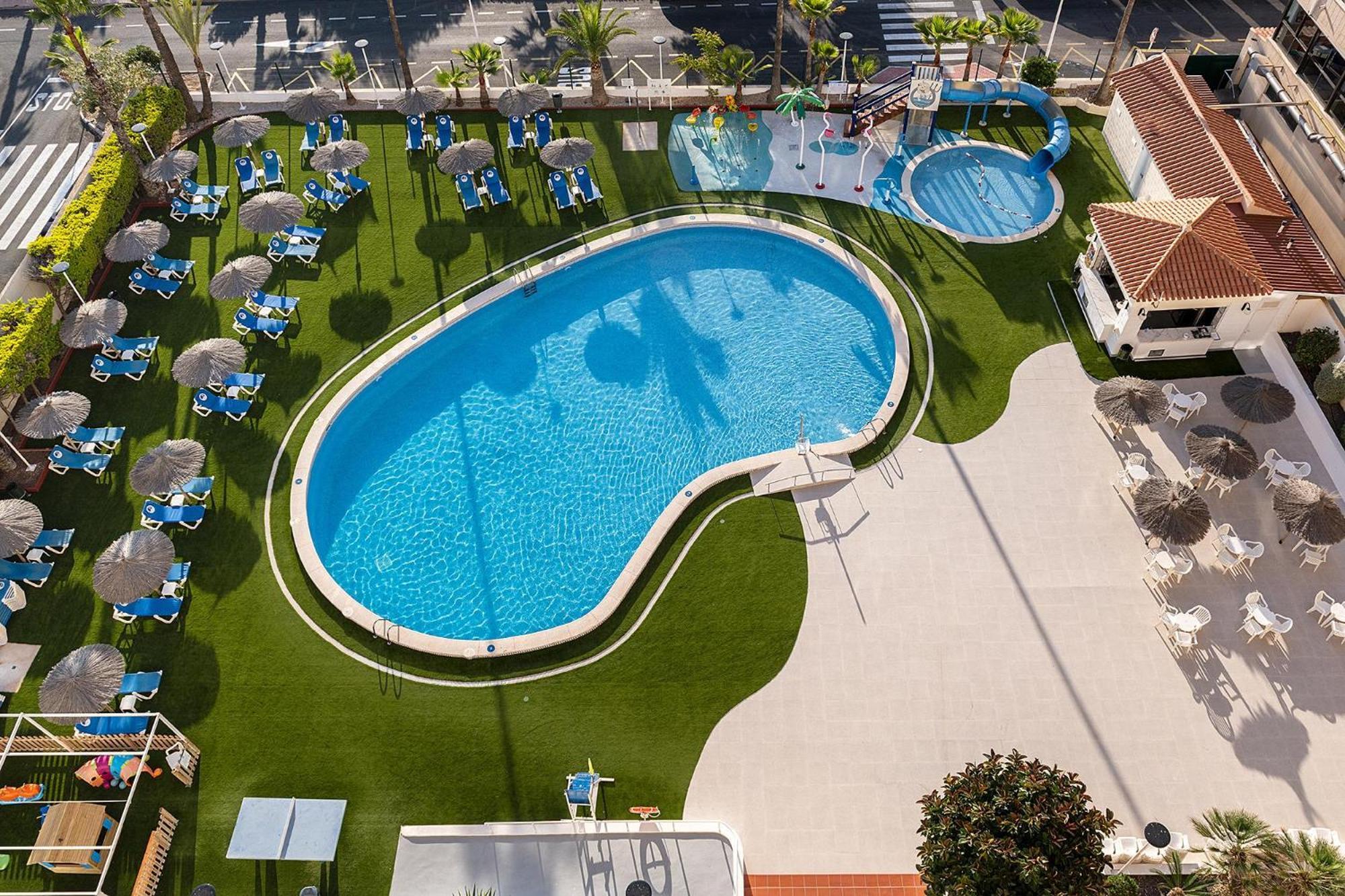 Hotel Playas De Torrevieja Bagian luar foto