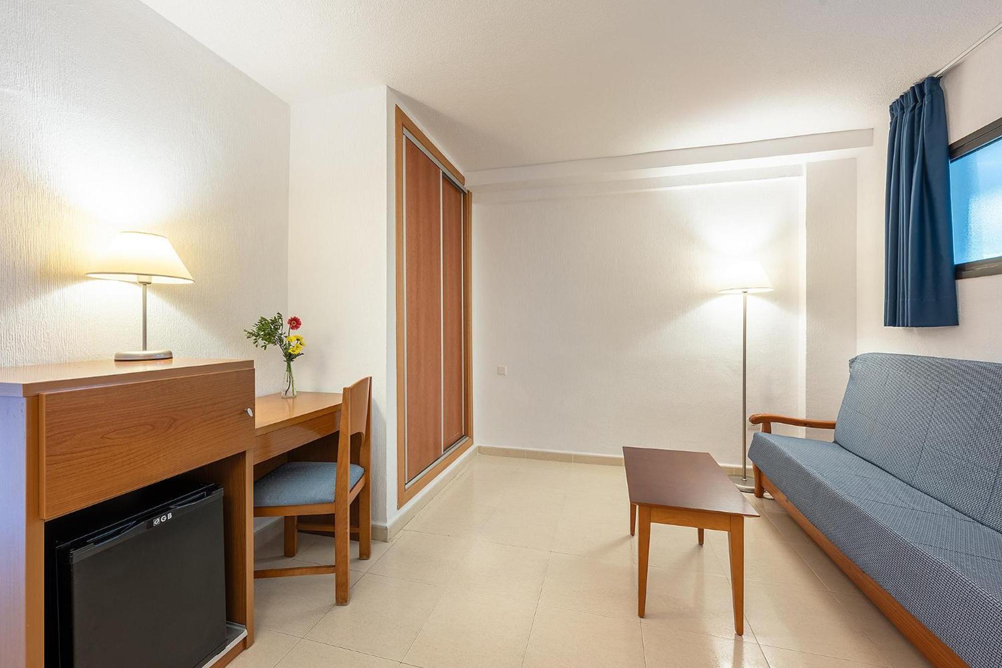 Hotel Playas De Torrevieja Bagian luar foto