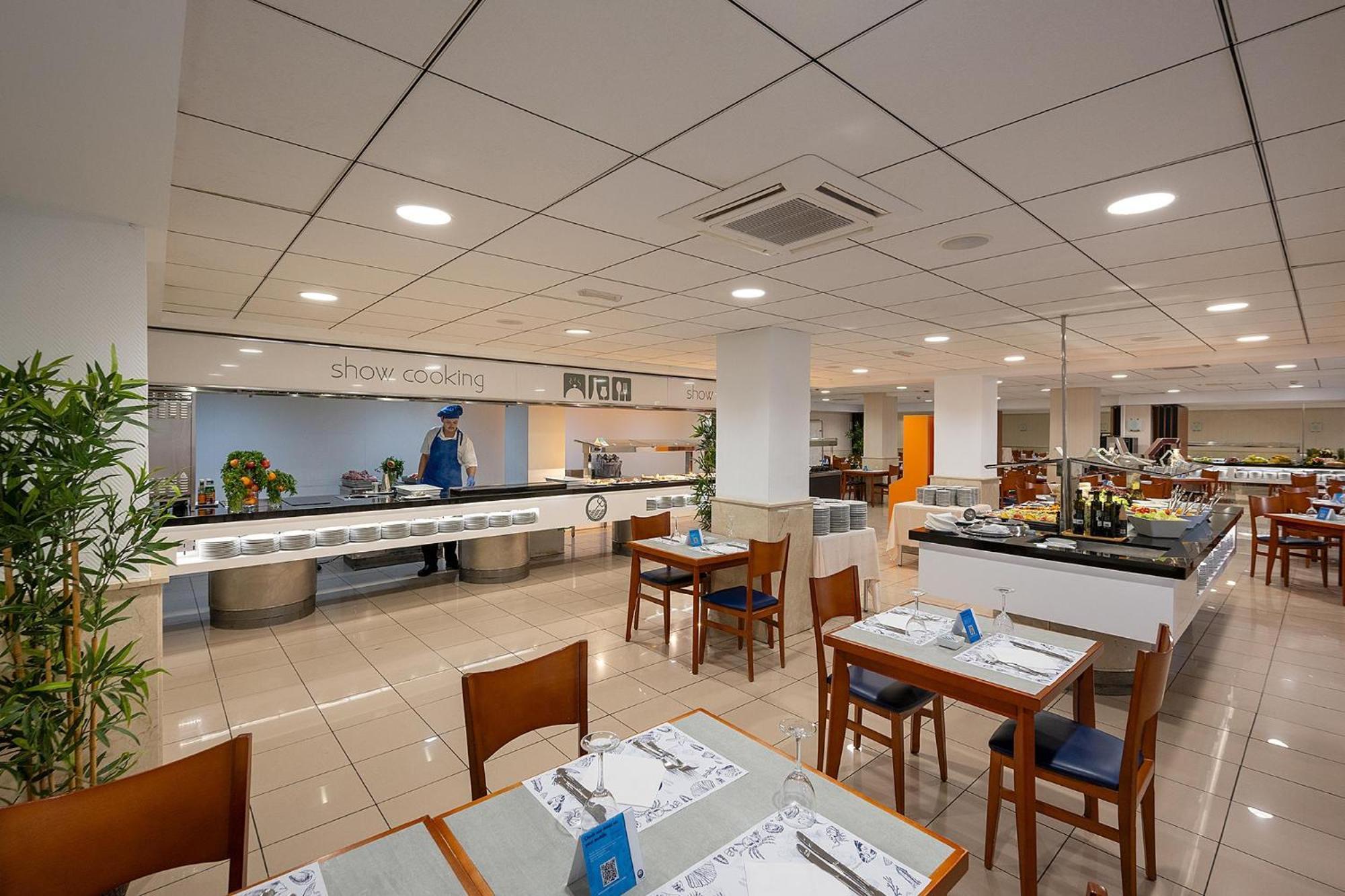 Hotel Playas De Torrevieja Bagian luar foto