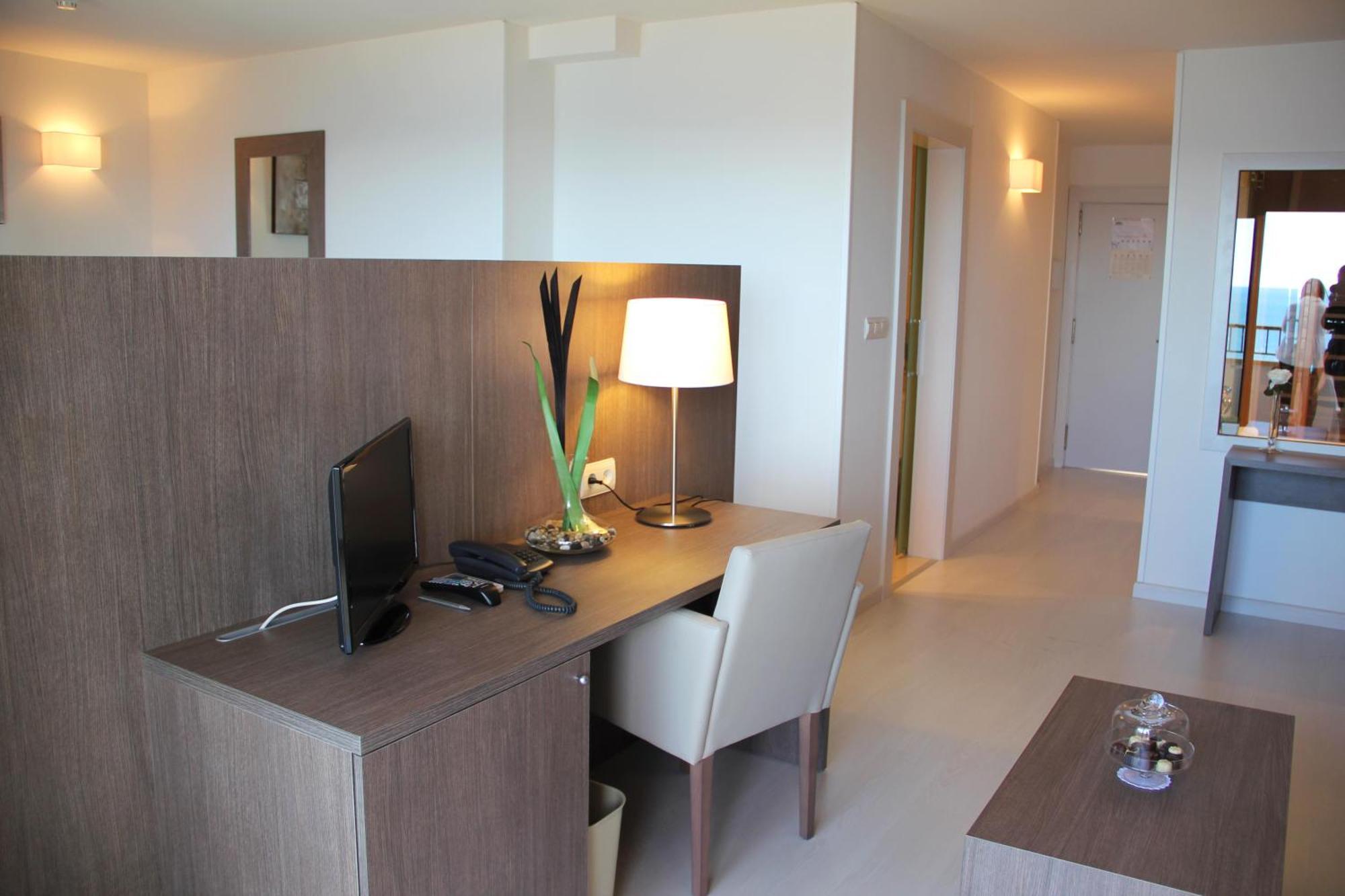 Hotel Playas De Torrevieja Bagian luar foto