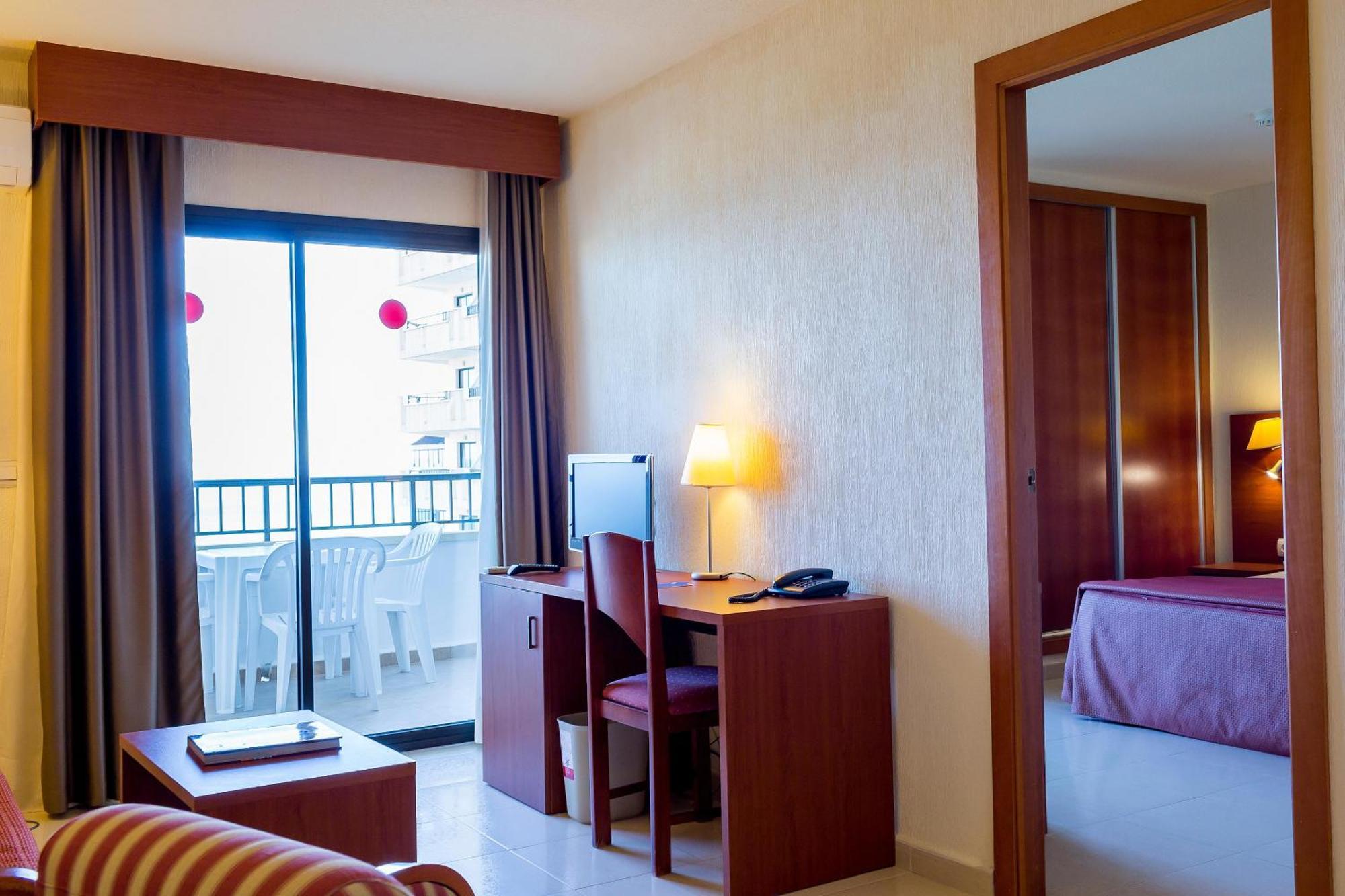 Hotel Playas De Torrevieja Bagian luar foto